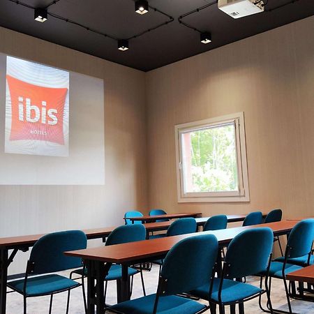 Ibis Katowice - Zabrze Hotel Bagian luar foto