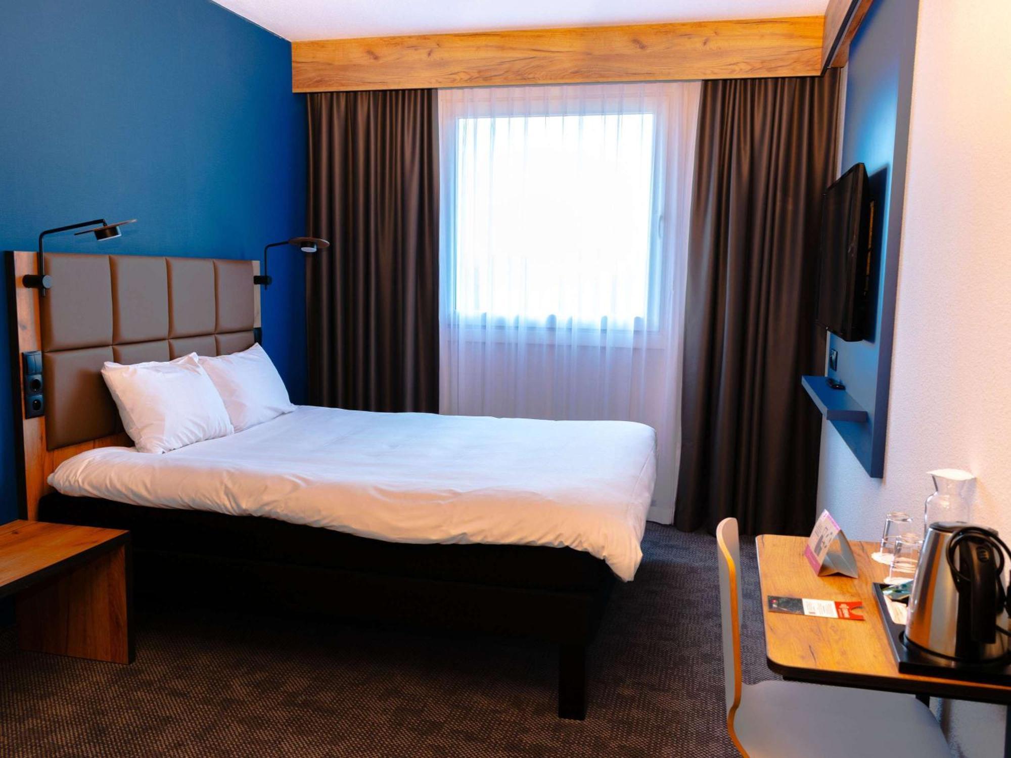 Ibis Katowice - Zabrze Hotel Bagian luar foto
