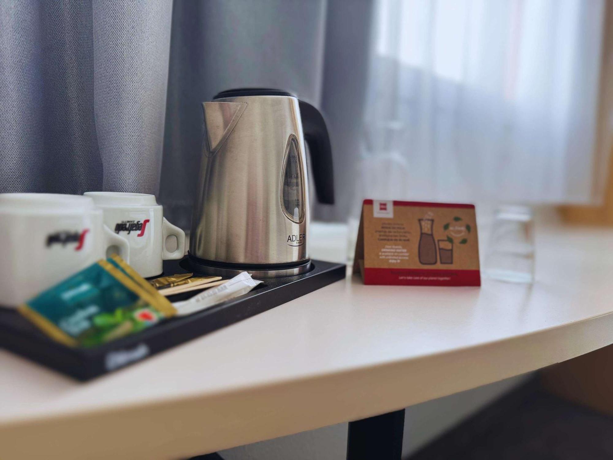 Ibis Katowice - Zabrze Hotel Bagian luar foto