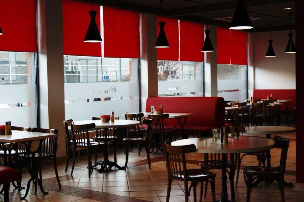 Ibis Katowice - Zabrze Hotel Bagian luar foto